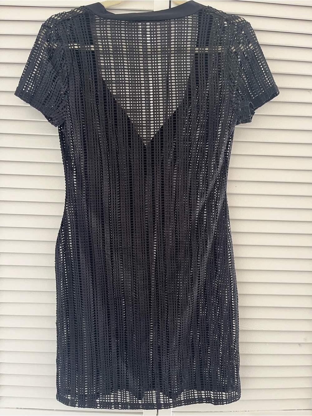 Sheer Mesh Dress with V-Neck Beach Dress Cove up Black Size Large NWT